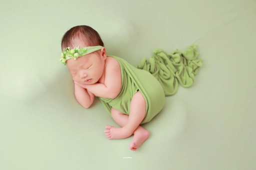 吐鲁番八个月宝宝老是使劲